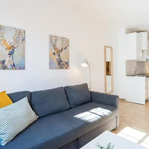 moderno-estudio-arroyo-de-la-miel.1costadelsol.com/